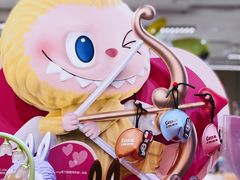 -泡泡玛特POPMART(蓝色港湾店)