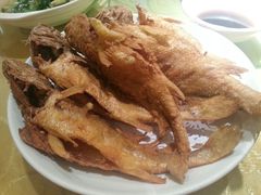 干煎小黄鱼-鹿港小镇经典老上海菜(长乐路店)