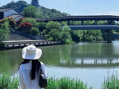 -雅达·阳羡溪山小镇中心