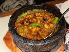 石锅杭椒牛蛙-桂满陇-西湖船宴(西单大悦城店)