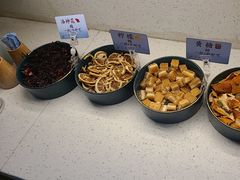 -蜜桃餐厅·伴山(绿宝广场店)