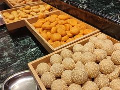 -碧中海汤泉汗蒸酒店