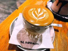 拿铁-BE NORMAL CAFE(霞溪路店)