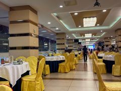 -御满江海鲜酒家(洛溪新城店)