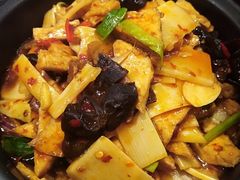 -皇城根·烤鸭·鱼头·家常菜(欧亚大观乐活城店)