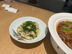 -渝信川菜 · 川味家常菜(财富购物中心店)