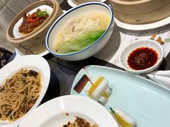 -钟书阁(群光广场店)