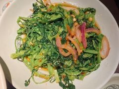 马拉盏炒通菜-大头虾越式风味餐厅(光明广场店)