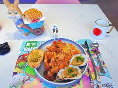 -水桶王国主题餐厅·聚会·生日派对·亲子活动·家庭套餐(亚龙湾希尔顿店)