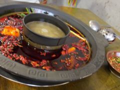 -黄潇洒老火锅(九眼桥宏济巷店)