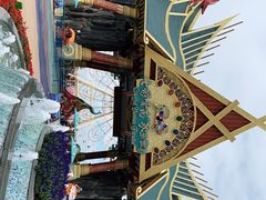 -七彩云南欢乐世界