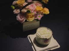 -穹六人间 people 6(岳阳路店)