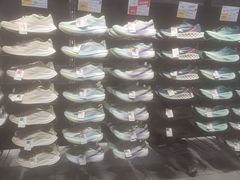 -迪卡侬(湘江路店)
