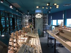 -Trend1881视光·蔡司视觉(领展广场店)