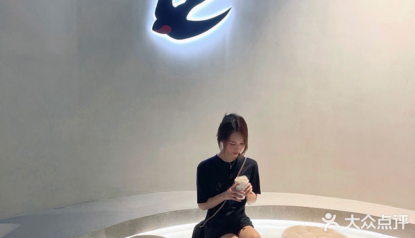 广州探店|工业风的燕子