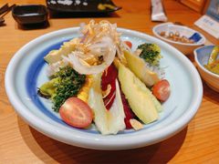 牛油果色拉和风酱-吟松日式料理(莘庄店)