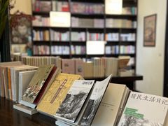 -良友书坊(安徽路店)