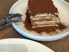提拉米苏-ROAST coffee & eatery