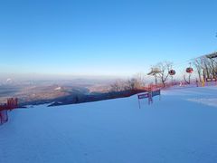 -中旅松花湖滑雪场