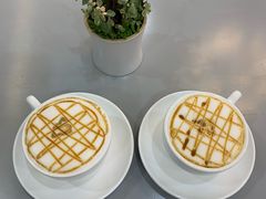 焦糖玛奇朵-洄归山也·高空C位湖景下午茶(东方之门店)