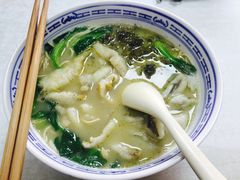 招牌黄鱼面-明呈黄鱼面馆(斜土路店)