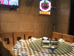 -昱龙大盆牛蛙馆(三兴街总店)