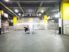 -嘉定北站-公交站停车场