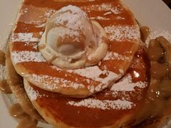 -Pancakes on the rocks(Darling Harbour)