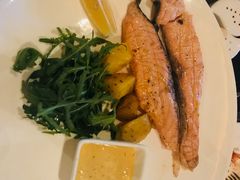 -Efes Turkish & Mediterranean Cuisine 艾菲斯餐厅(陆家嘴店)