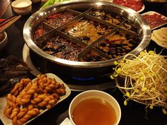 -邓莽子老火锅(中兴路总店)