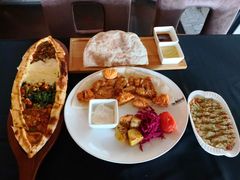 -Efes Turkish & Mediterranean Cuisine 艾菲斯餐厅(陆家嘴店)