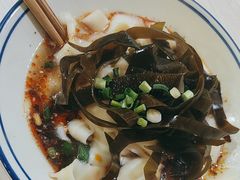 -荣昌鸡汤铺盖面(华新路店)