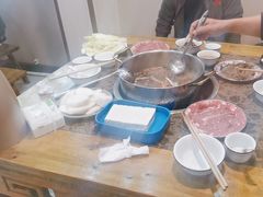 -乳仔牛牦牛汤锅 烤羊排(松潘古城店)