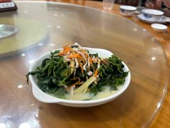 上汤桑葚芽-正宗高流河饭店原创风姜鸡