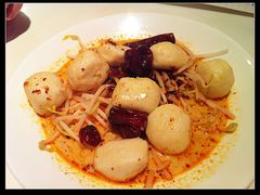 麻辣鱼蛋-翠华餐厅(山顶道店)