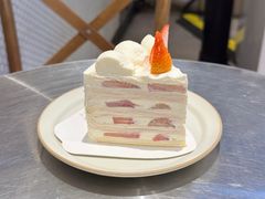 草莓千层-安上烘焙 ENCHANTE(世纪汇店)