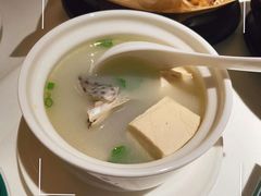 湛江特色杂鱼汤-菉雅苑·湛江菜(前海卓越INTOWN店)