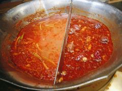 -湊湊火锅·茶憩(南京东路悦荟店)