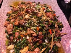 酒馆螺丝鸡-醉小酒馆·川菜·江湖菜·重庆菜(观音桥旗舰店)