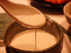 生磨蛋白杏仁茶-三号黄浦会Canton Table