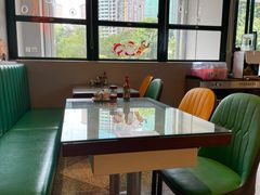 -七爷清汤腩·港式茶餐厅(世博店)