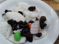 山药木耳-八张桌子(老店)