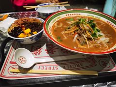 -亚皆老街南宁老友粉·米粉(印象城店)
