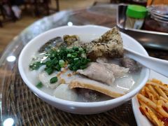 -正宗潮州鱼蛋粉(长寿西路店)