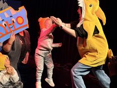 -猴有戏教育戏剧·音乐剧·主持口才·演讲朗诵辩论(环球港华师大校区)