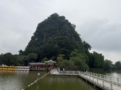 -星湖旅游景区七星岩