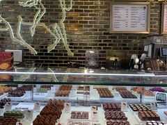 面包甜点陈列柜-GODIVA(景枫中心店)