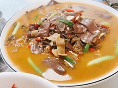 -独一佳老胡湘菜馆(矿山路店)