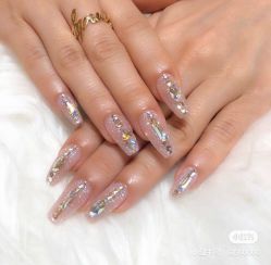 -Pink You美甲洗眉纹绣定制中心