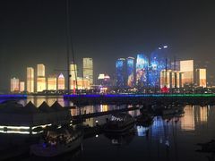 -青岛五四广场海景美仑国际公寓酒店
